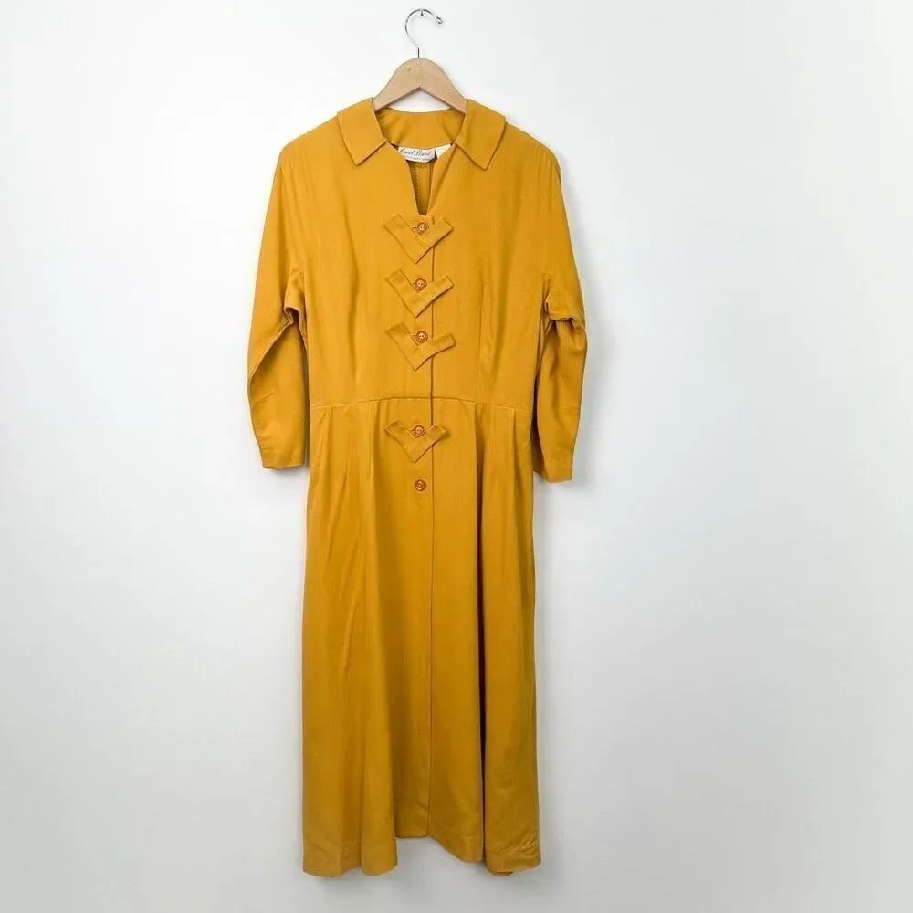 Montgomery Ward Carol Brent Women’s Mustard Yellow Long Sleeve 1970s Mod Midi Dr